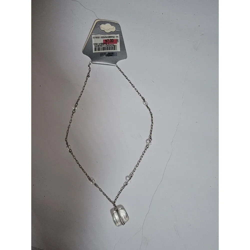 WET SEAL chain W/wrapped Charm
